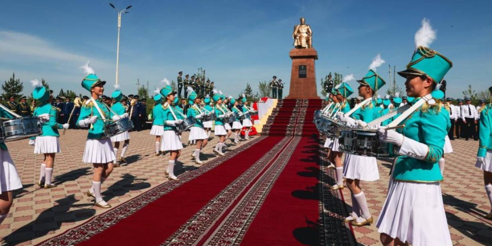 
                    В Жамбылской области отметили 115-летие Бауыржана Момышулы
                