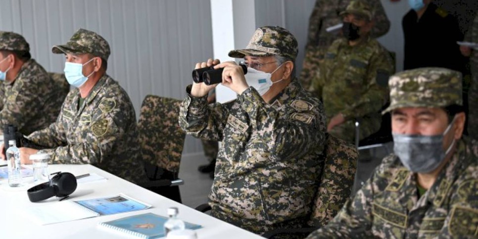 
                    Президент – Верховный главнокомандующий посетил военные учения «Отпантау-2021»
                