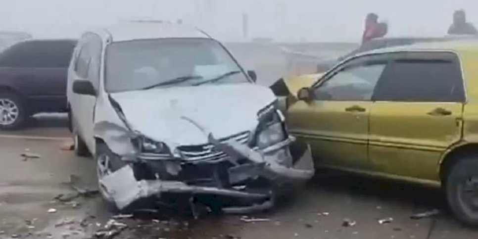 
                    На трассе в Алматинской области произошло массовое ДТП
                