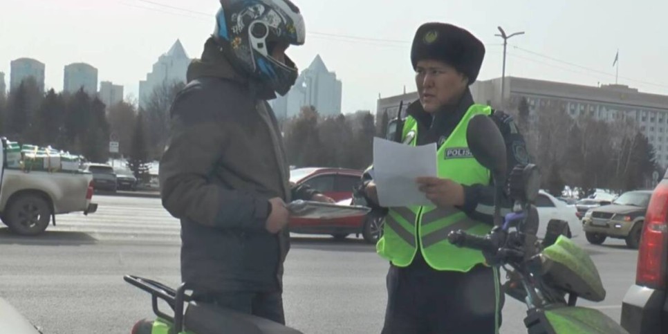 
                    В Алматы ужесточили контроль за мопедистами – уже более 12 тысяч прошли регистрацию
                