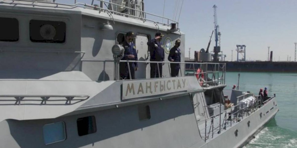 
                    Военно-морские учения Казахстана и России проходят на Каспии
                