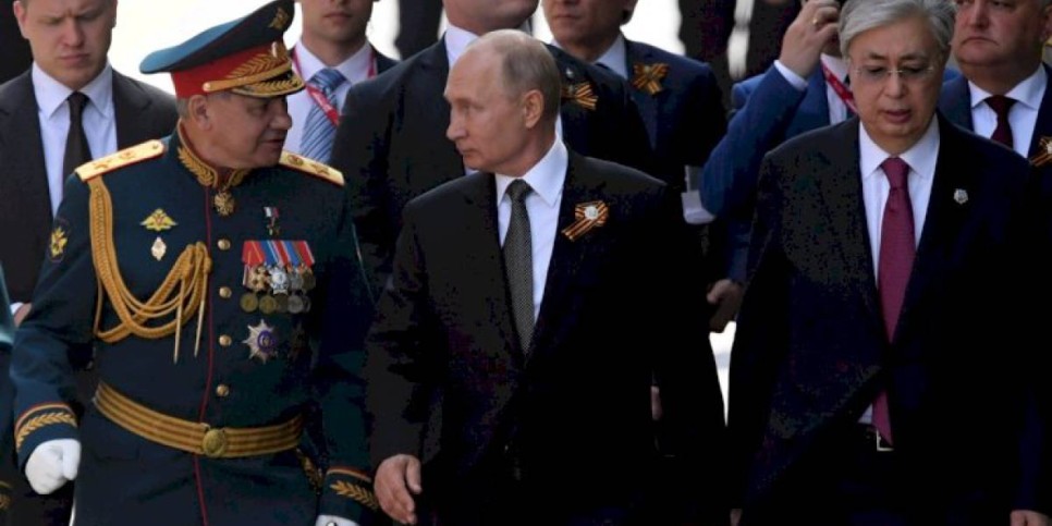 
                    Президент Токаев не собирается в Москву на парад
                