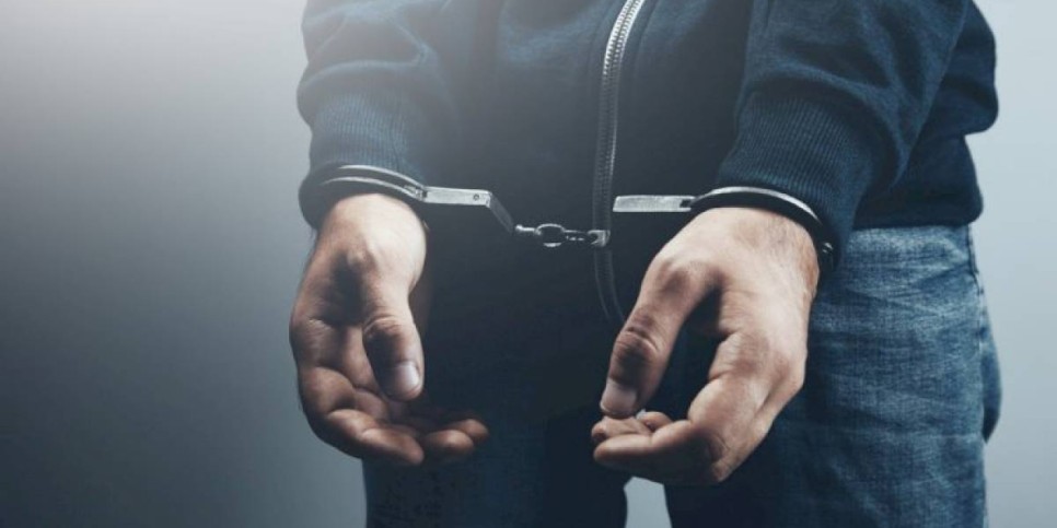 
                    17-летний пассажир такси изнасиловал и ограбил попутчицу в Алматинской области
                