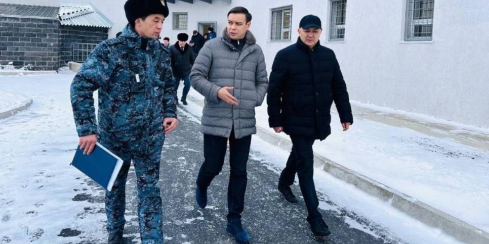 
                    Омбудсмен Ластаев встретился с осужденными в Астане
                
