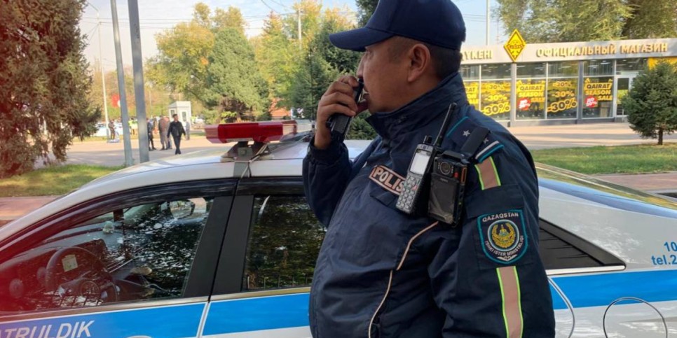 
                    Водитель с миллионными долгами хотел скрыться от полиции в Туркестане
                