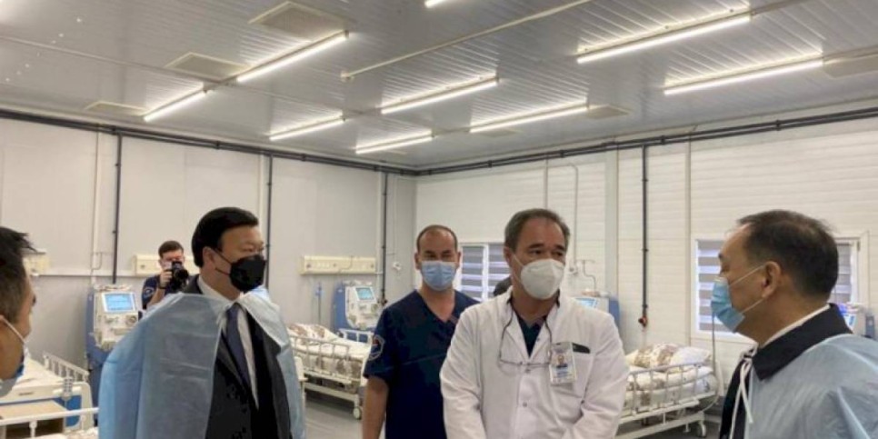 
                    Алексей Цой предложил выпускать  казахстанскую вакцину QAZCOVID-IN в Узбекистане
                
