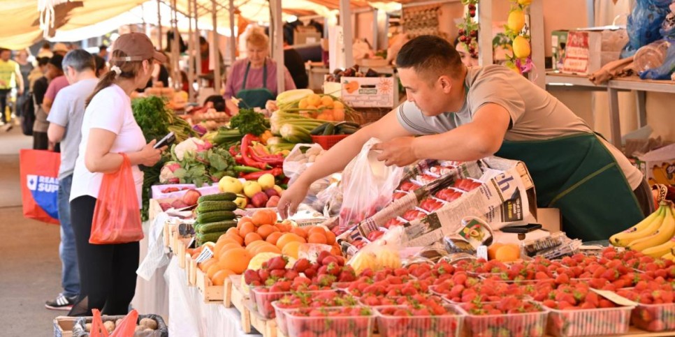 
                    Почти 900 тонн готовой продукции реализуются на ярмарках выходного дня в Алматы
                