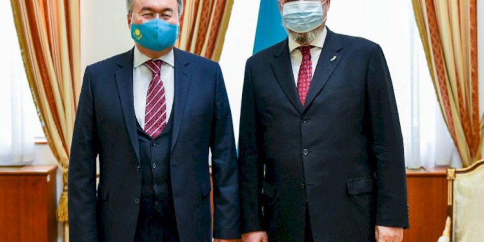 
                    Мухтар Тлеуберди принял послов Украины и Турции
                