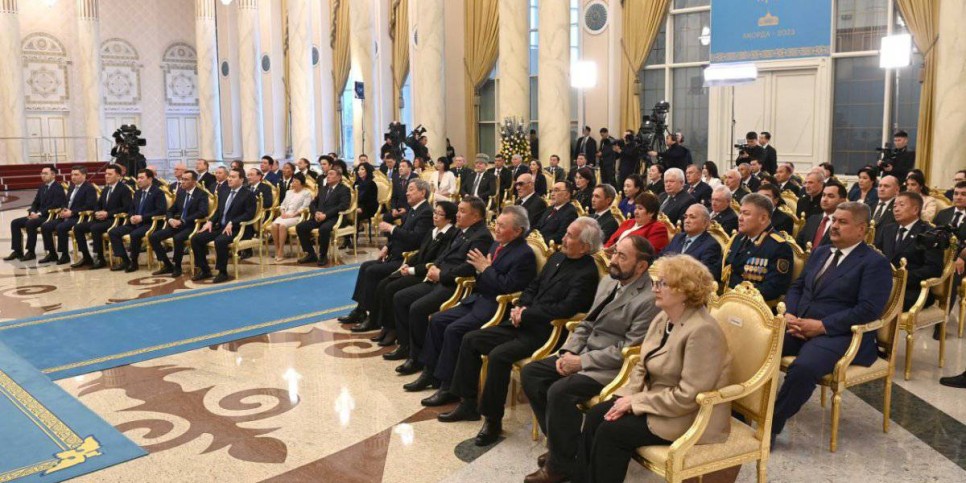 
                    Казахстанцам впервые вручили орден «Ел бірлігі»
                