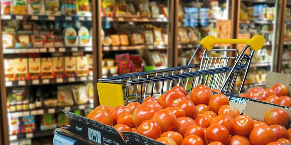 
                    Расследование в отношении поставщика кондитерской продукции начато в Павлодаре
                