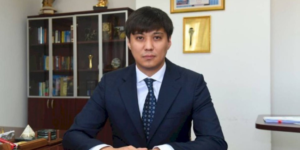 
                    Ильяс Усеров проголосовал на выборах депутатов Мажилиса и маслихатов
                