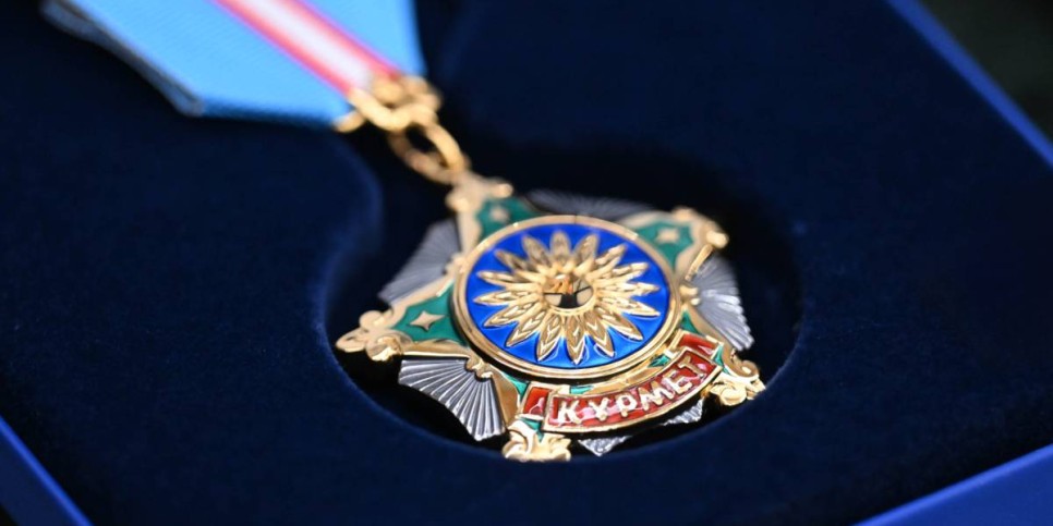 
                    Токаев наградил ученых в преддверии их профессионального праздника
                