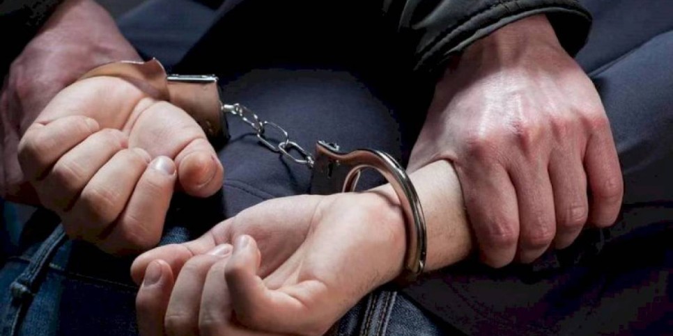 
                    Двое мужчин напали на подростков в алматинской роще Баума
                