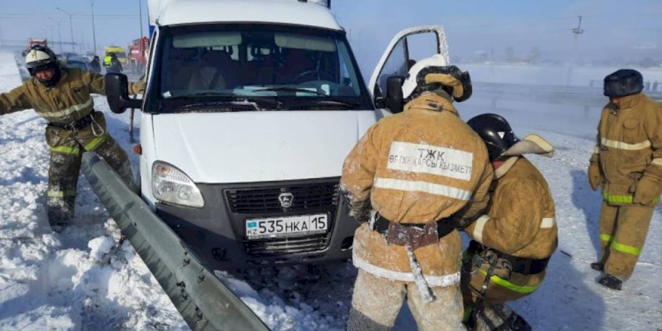 
                    Из снежных заносов по республике спасены 72 человека
                