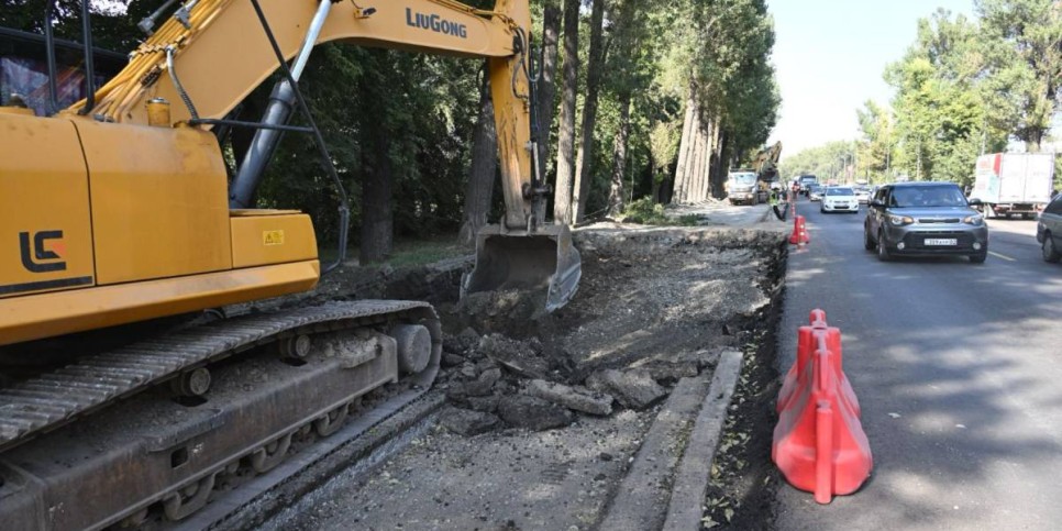 
                    200 «плавающих» люков установят на дорогах в Ауэзовском районе Алматы 
                