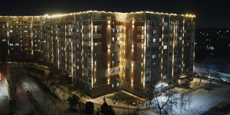 
                    42 фасада жилых домов украсят подсветкой в Ауэзовском районе Алматы 
                
