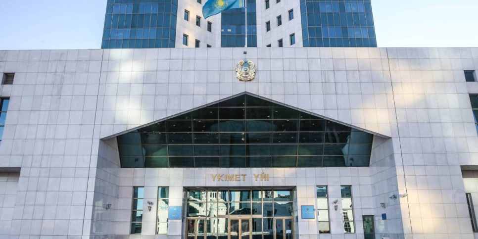 
                    Лесные питомники, пожарная техника и реинтродукция животных: какие меры принимаются по защите экологии в Казахстане
                
