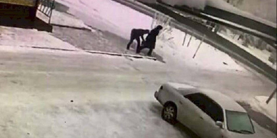 
                    Ограбление пенсионерки попало на видео в Талдыкоргане
                