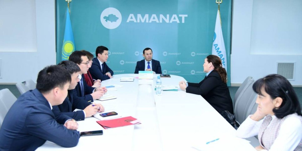 
                     Национальный курултай: республиканская общественная приемная «AMANAT» – территория решений
                
