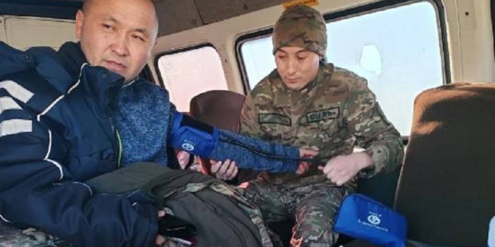 
                    Гвардеец помог пострадавшим в ДТП на автодороге Астана – Степногорск
                