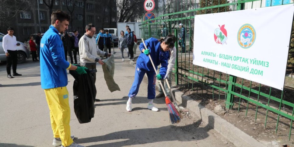 
                    «Алматы – наш общий дом»: деятели культуры внесли свой вклад в чистоту города
                