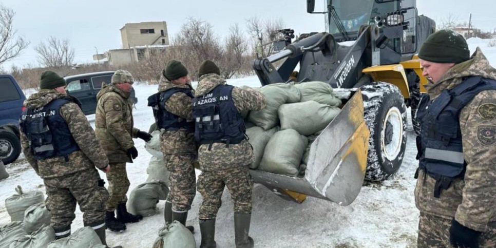 
                    В регионах Казахстана продолжаются активные противопаводковые мероприятия
                