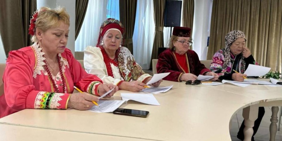 
                    В Астане прошел круглый стол, посвященный Дню благодарности и 30-летию АНК
                