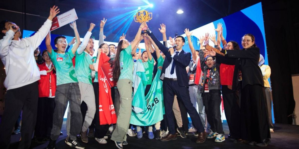 
                    Almaty Tech Cup 2025: казахстанские школьники получили право на участие в восьми мировых чемпионатах по робототехнике и дронам
                