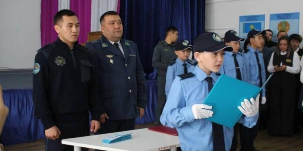 
                    Открыт первый кадетский класс юных полицейских "Жас сақшы" в ВКО
                