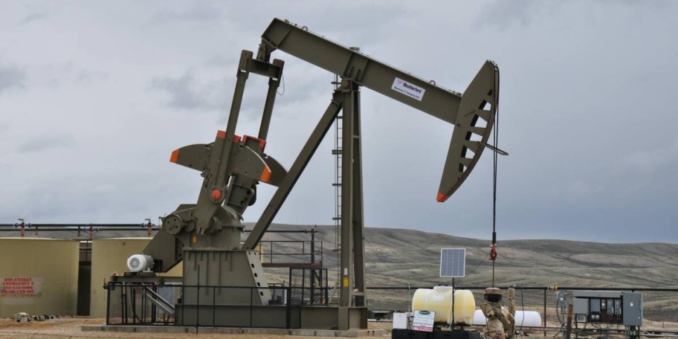 
                    Министр энергетики Казахстана разъяснил рост добычи нефти в январе на переговорах с ОПЕК+
                