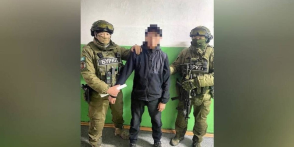 
                    Вымогателя задержали во время получения денег в области Абай 
                