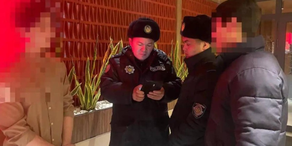 
                    Несколько заведений в Астане оштрафовали за предоставление посетителям кальяна
                
