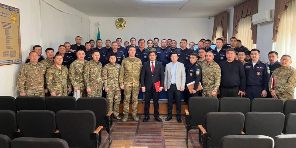 
                    В Алматы прошла встреча представителей Антикора со спасателями 
                