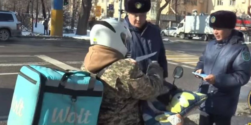 
                    В Алматы зарегистрировано порядка 60 мопедов
                
