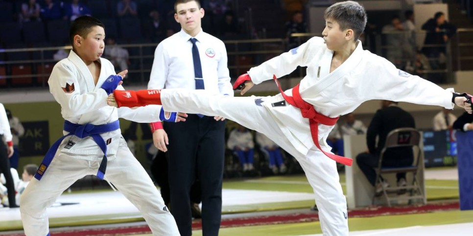 
                    В Алматы проходит чемпионат республики по джиу-джитсу
                