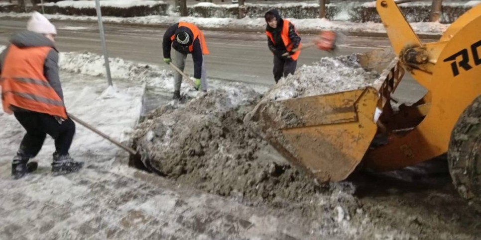 
                    После сильного снегопада в Алматы вывезено 24 тыс. куб. м снега
                