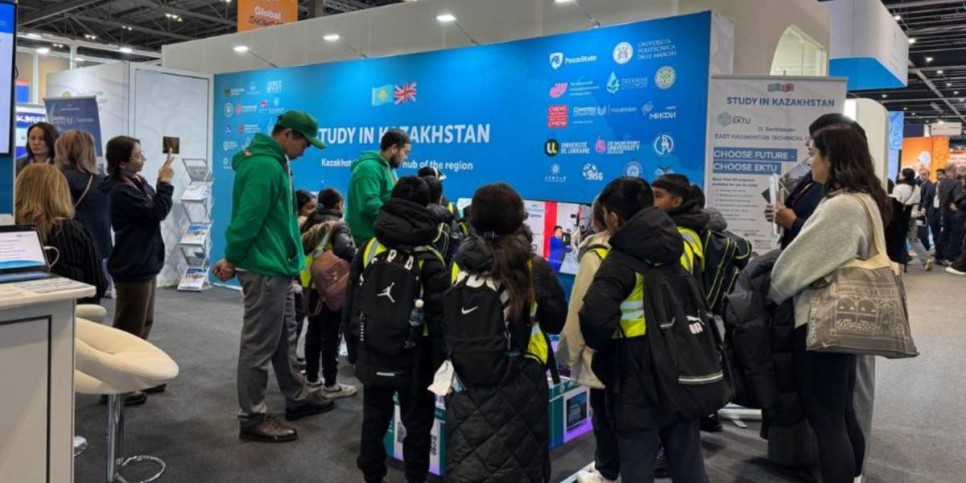 
                    Впервые на Bett Show казахстанские университеты презентуют возможности регионального академического хаба
                