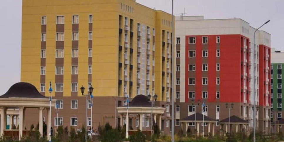 
                    В Туркестане обсудили вопросы обеспечения населения жильем
                
