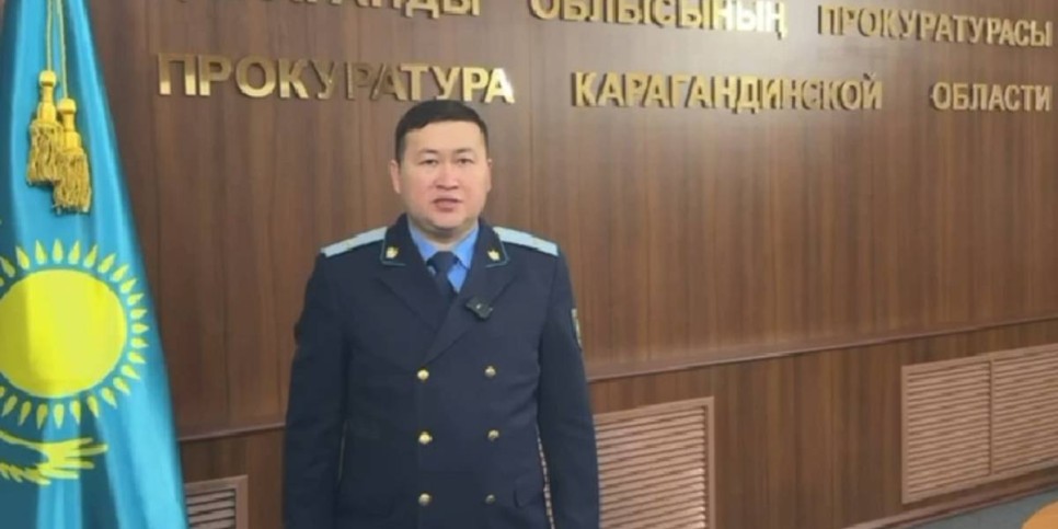 
                    Двух полицейских осудили за пытки в Караганде
                