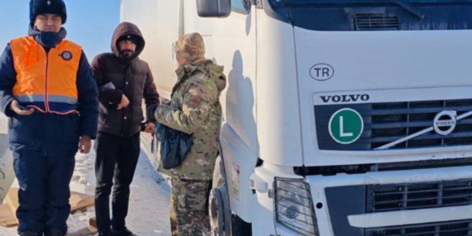 
                    Сотрудники МЧС Казахстана оказали помощь гражданину Турции
                
