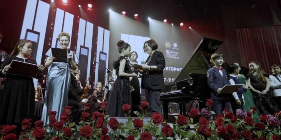 
                    Определены победители республиканского конкурса юных пианистов Astana Piano Passion
                