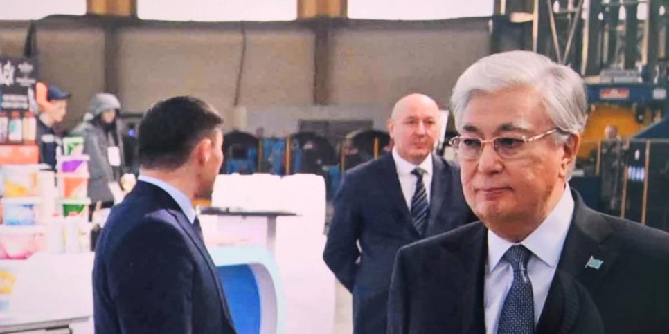 
                    Токаев ознакомился с развитием Актюбинской области и посетил выставочную зону Alina Group
                