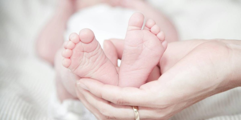 
                    Благодаря врачам Алматы 44-летняя женщина впервые стала мамой 
                
