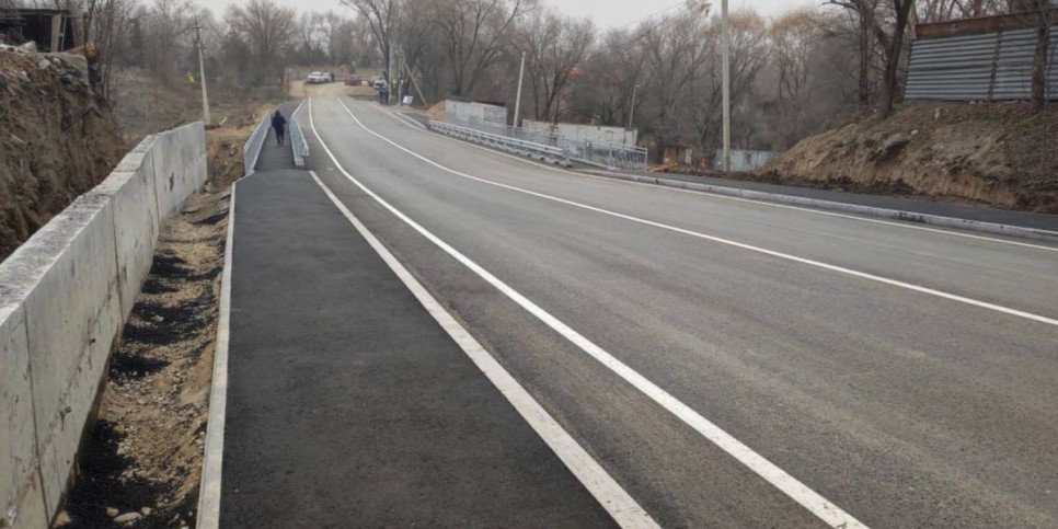 
                    Открыто движение по новому мосту в Жетысуском районе Алматы
                