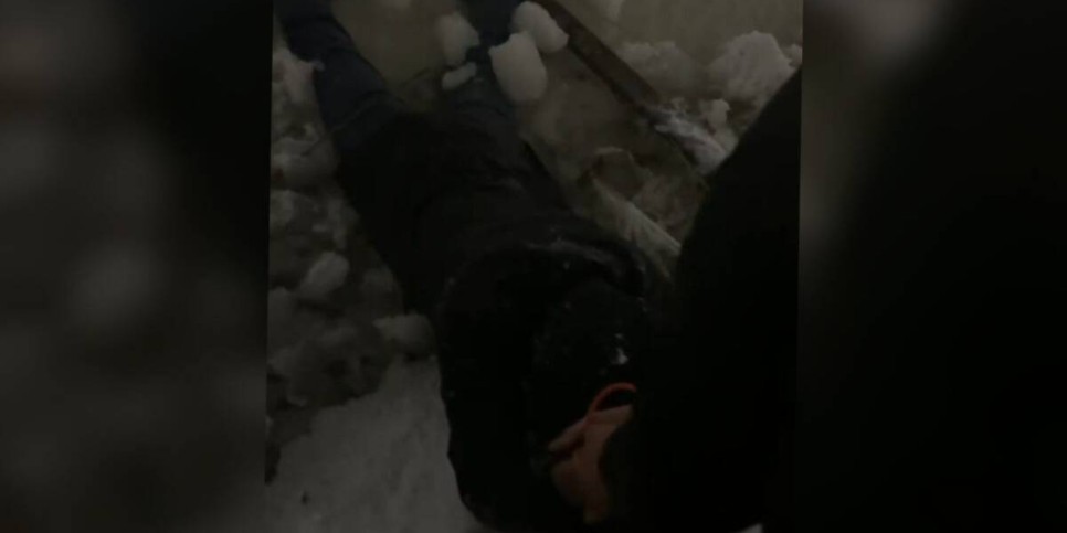 
                    Полицейский спас провалившегося под лед астанчанина
                