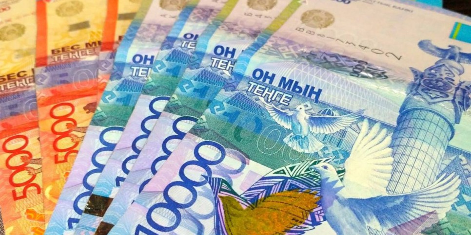 
                    В Минфине разъяснили ситуацию с выплатой премий госслужащим
                