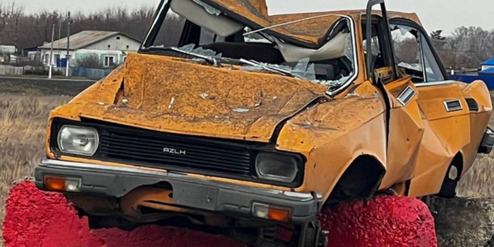 
                    Разбитое авто вблизи одного из сел установила полиция в СКО 
                