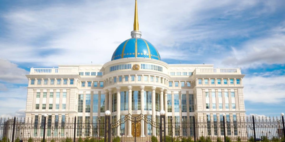 
                    Токаев посетит Французскую Республику с госвизитом
                