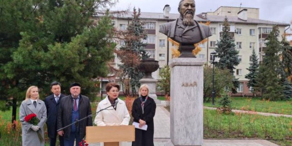 
                    В Татарстане торжественно открыли бюст Абаю Кунанбаеву
                