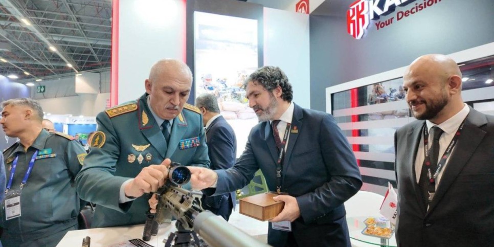 
                    Министр обороны Казахстана посетил международную выставку SAHA EXPO-2024 в Турции
                